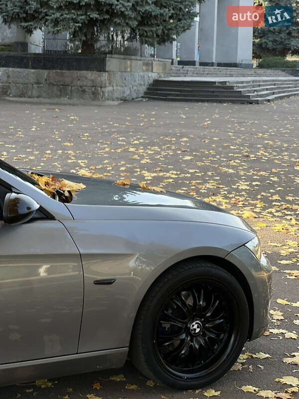 Купе BMW 3 Series 2008 в Ровно