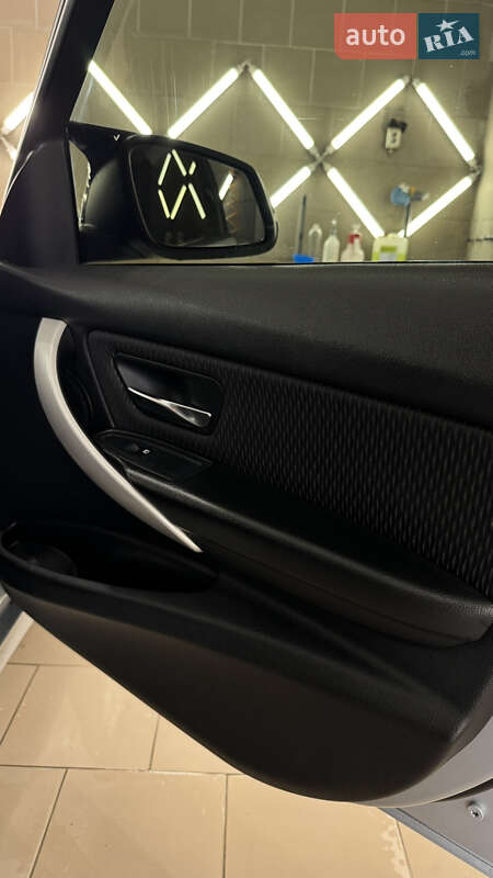 Седан BMW 3 Series 2013 в Киеве фото 11 Седан BMW 3 Series 2013 в Киеве