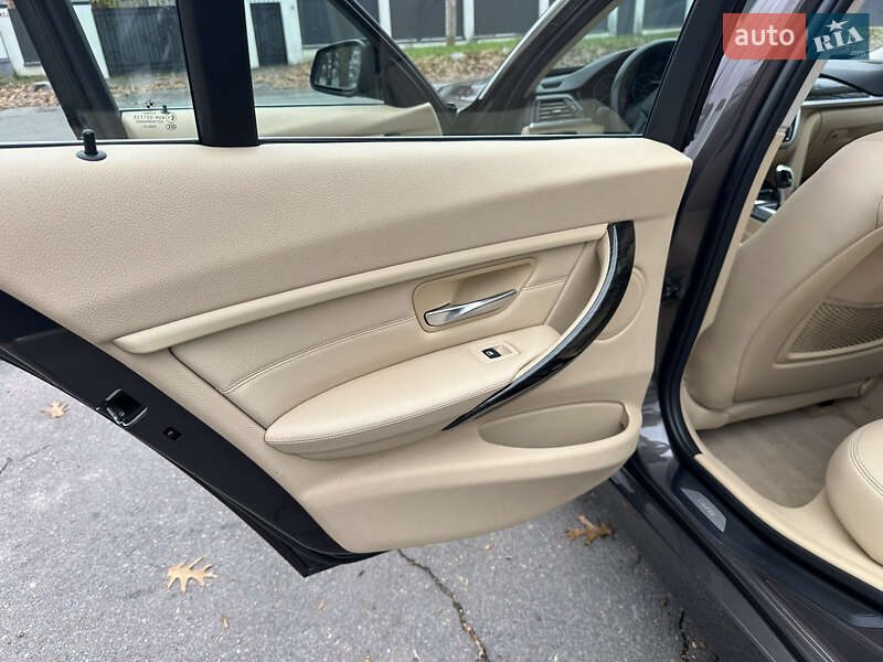 Седан BMW 3 Series 2013 в Виннице фото 33 Седан BMW 3 Series 2013 в Виннице