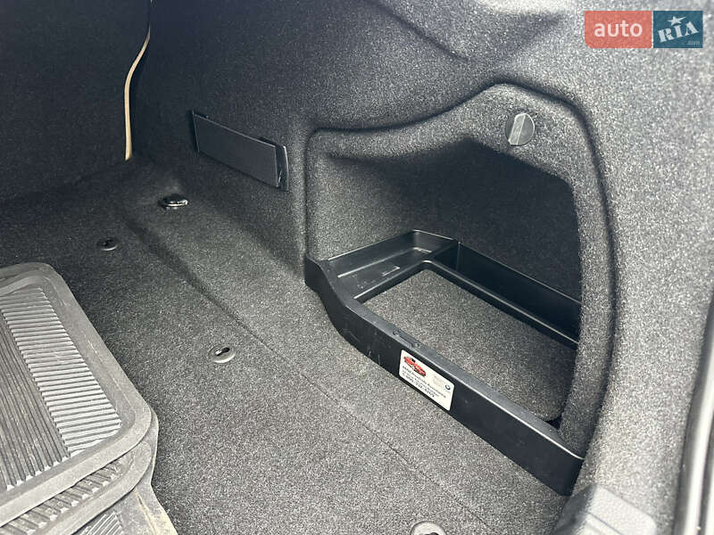 Седан BMW 3 Series 2013 в Виннице фото 42 Седан BMW 3 Series 2013 в Виннице