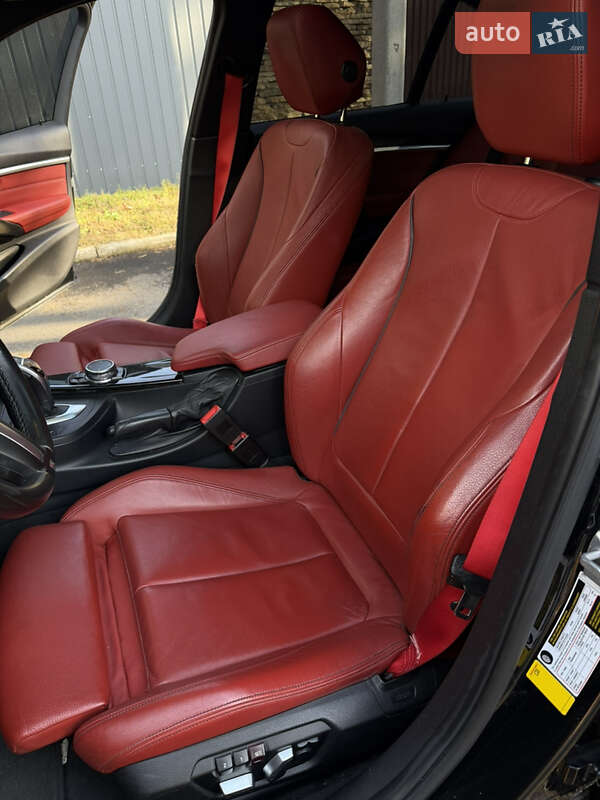 Седан BMW 3 Series 2016 в Киеве