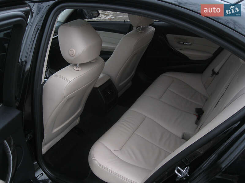 Седан BMW 3 Series 2013 в Львове фото 15 Седан BMW 3 Series 2013 в Львове