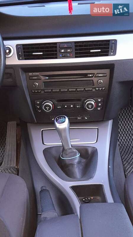 Седан BMW 3 Series 2007 в Києві