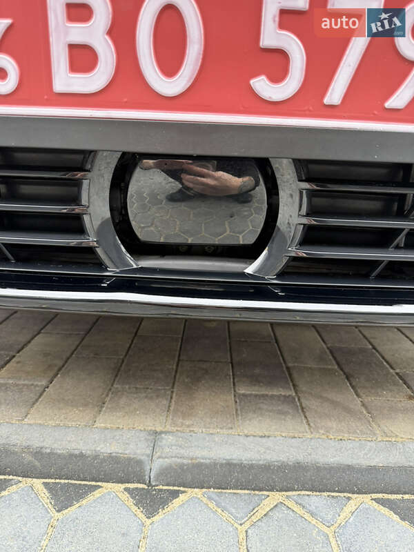 Седан BMW 3 Series 2020 в Одессе