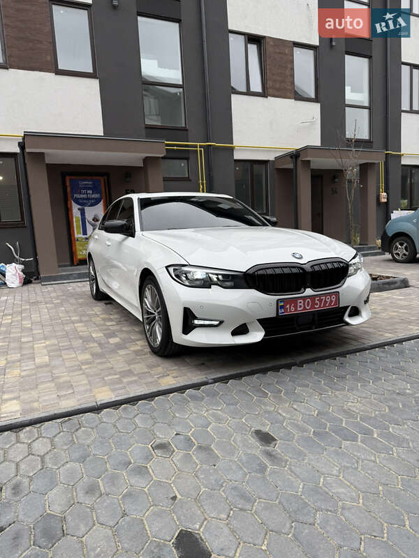 Седан BMW 3 Series 2020 в Одессе