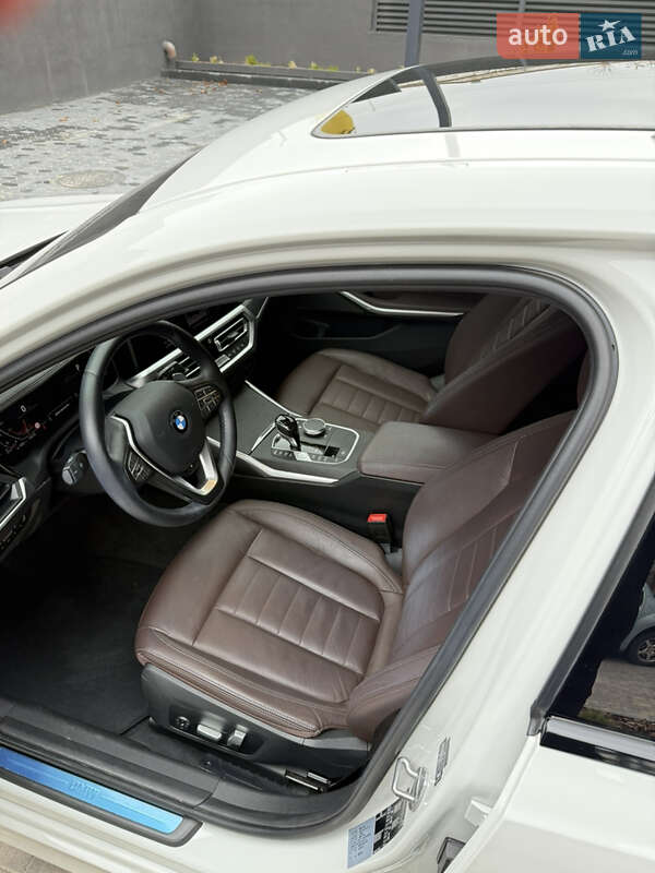 Седан BMW 3 Series 2020 в Одессе