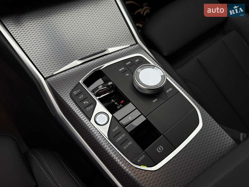 Седан BMW 3 Series 2025 в Киеве фото 31 Седан BMW 3 Series 2025 в Киеве
