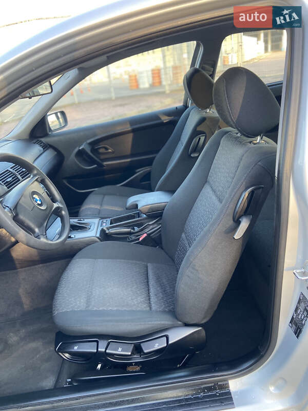 Купе BMW 3 Series 2002 в Львове фото 11 Купе BMW 3 Series 2002 в Львове