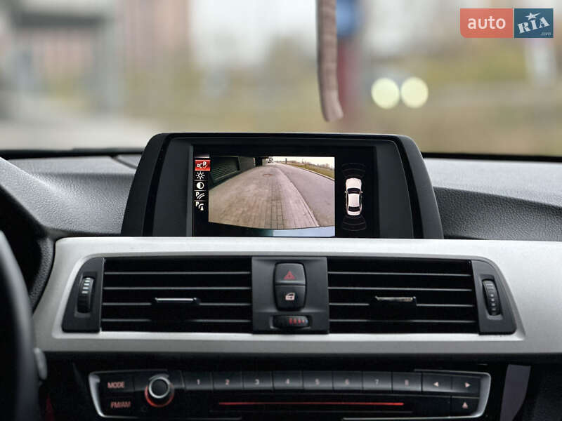 Седан BMW 3 Series 2015 в Киеве