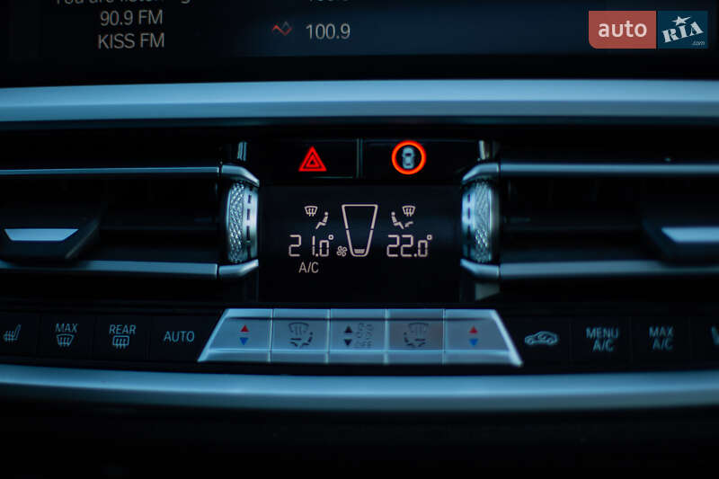 Седан BMW 3 Series 2020 в Виннице