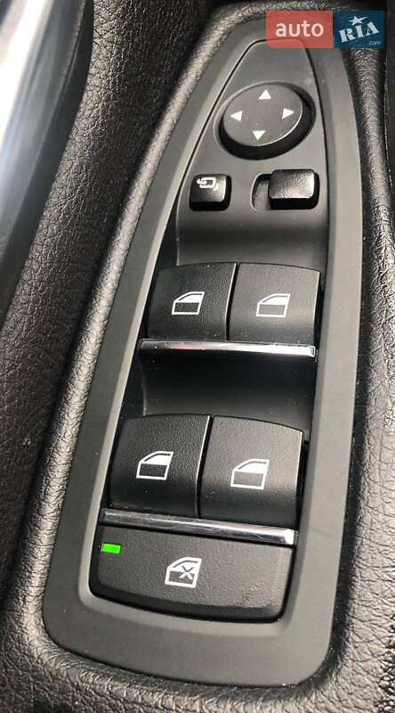 Седан BMW 3 Series 2018 в Киеве фото 24 Седан BMW 3 Series 2018 в Киеве