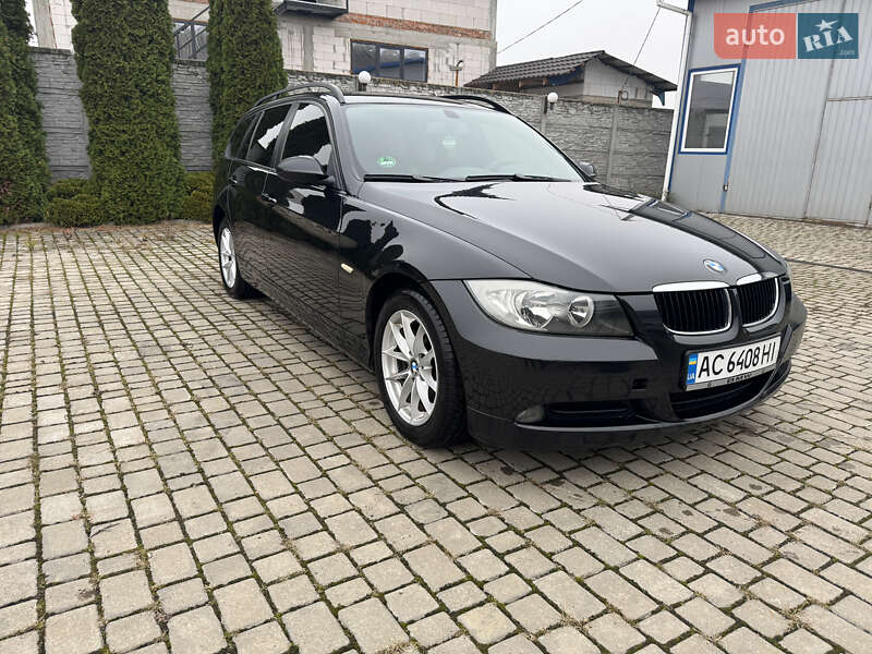 Универсал BMW 3 Series 2008 в Нововолынске фото 4 Универсал BMW 3 Series 2008 в Нововолынске