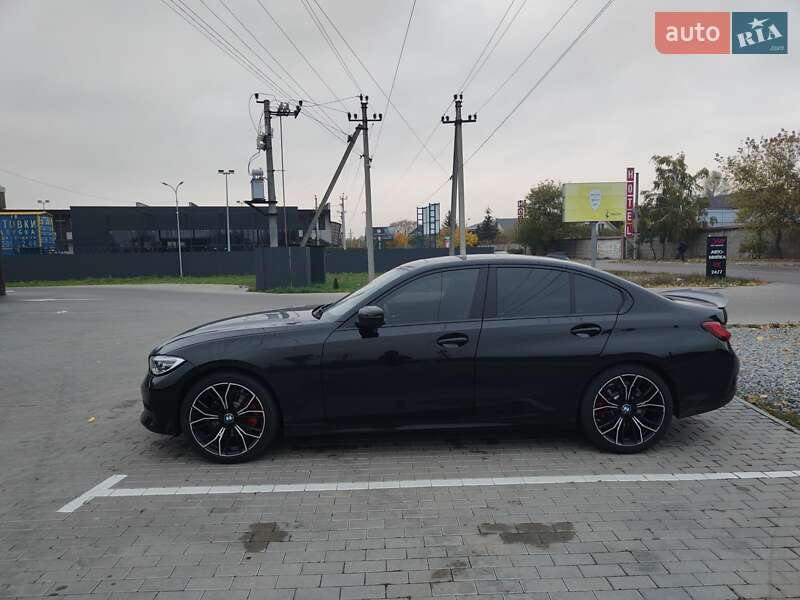 Седан BMW 3 Series 2019 в Киеве