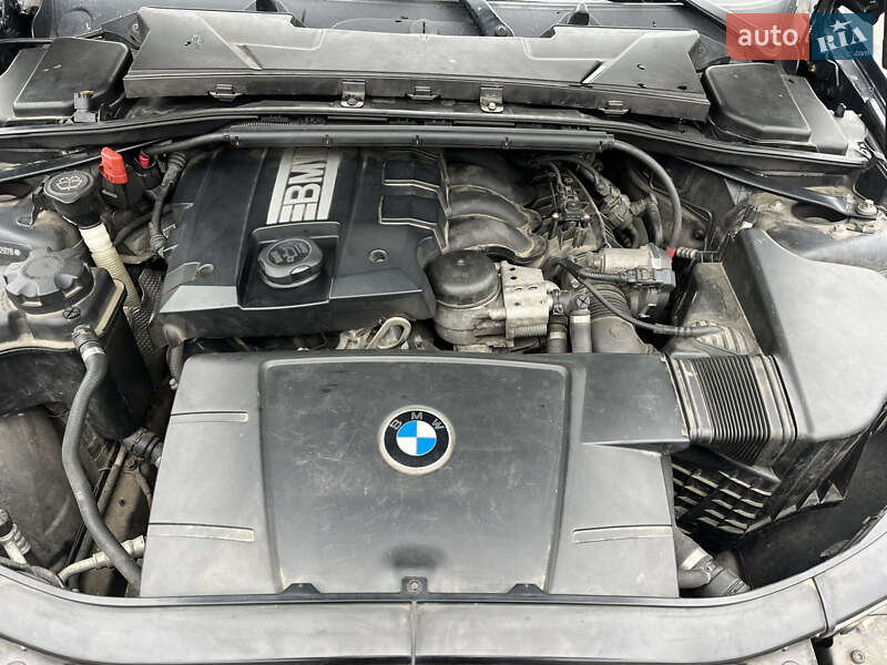 Седан BMW 3 Series 2007 в Киеве