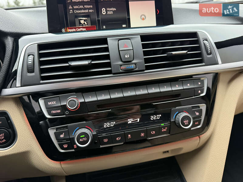 Седан BMW 3 Series 2018 в Киеве