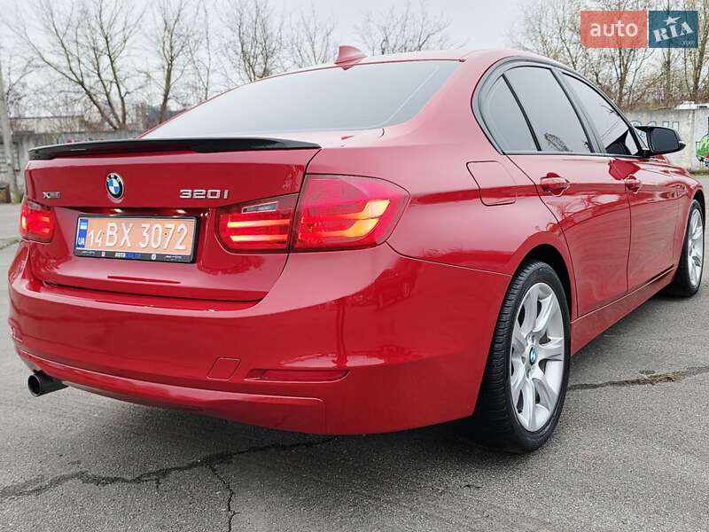 Седан BMW 3 Series 2014 в Хмельницькому