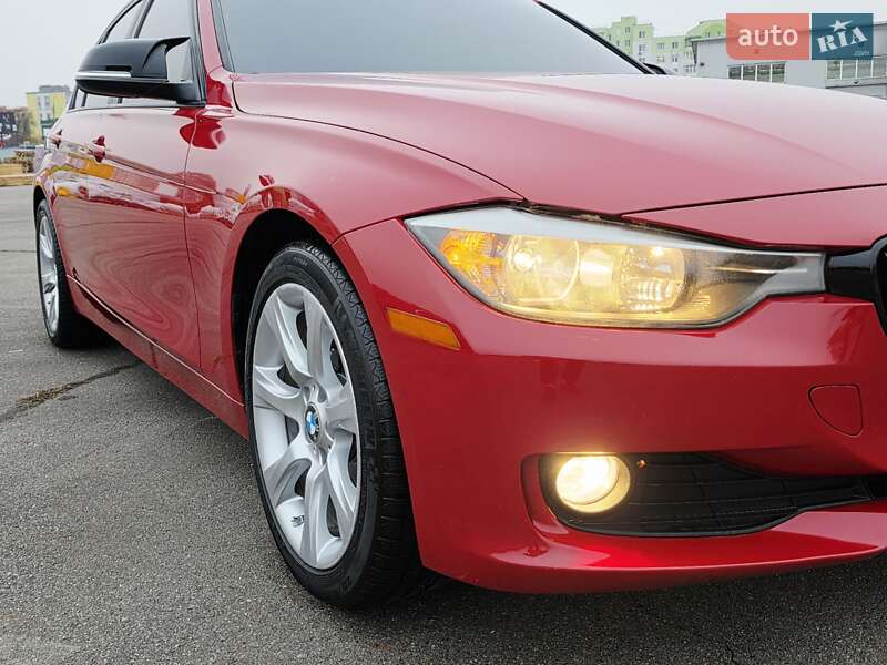 Седан BMW 3 Series 2014 в Хмельницькому