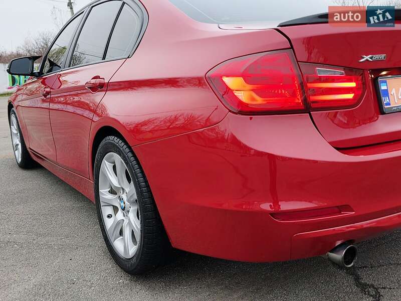 Седан BMW 3 Series 2014 в Хмельницькому