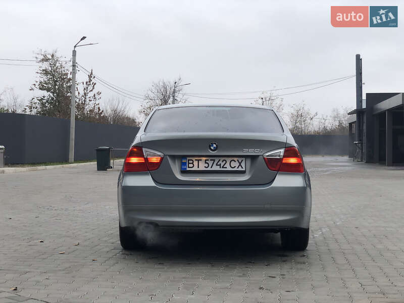 Седан BMW 3 Series 2005 в Николаеве фото 7 Седан BMW 3 Series 2005 в Николаеве