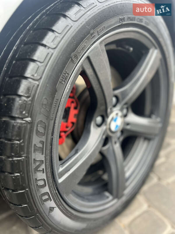 Седан BMW 3 Series 2002 в Кривом Роге