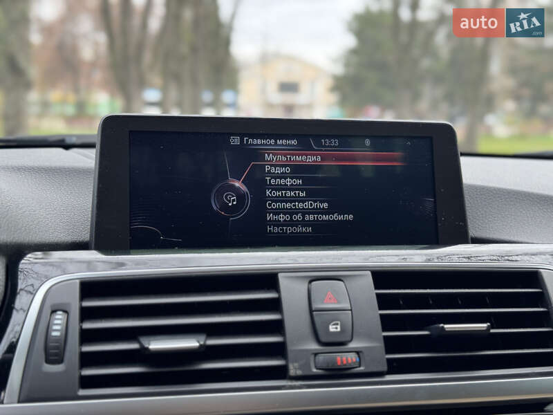 Седан BMW 3 Series 2017 в Конотопе