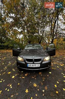 Седан BMW 3 Series 2006 в Виннице