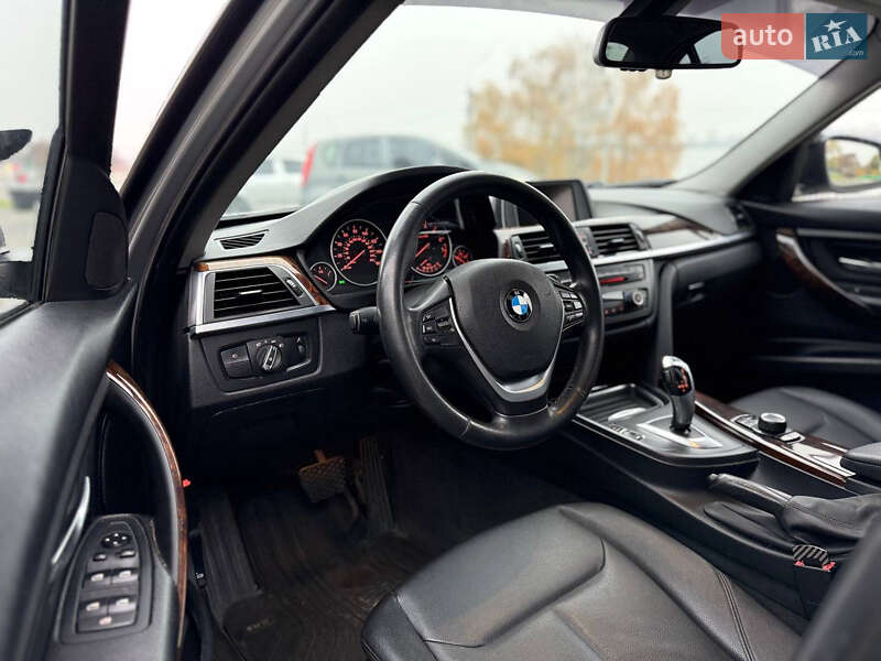 Седан BMW 3 Series 2014 в Днепре