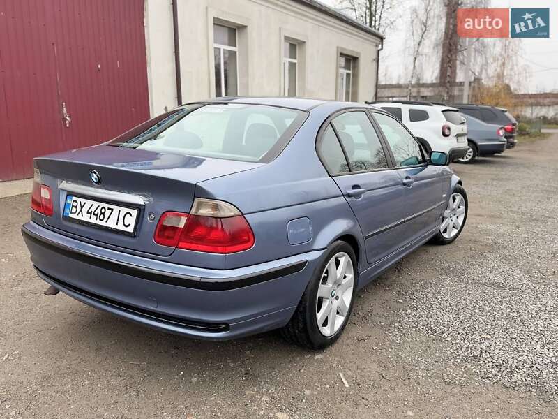Седан BMW 3 Series 2001 в Изяславе