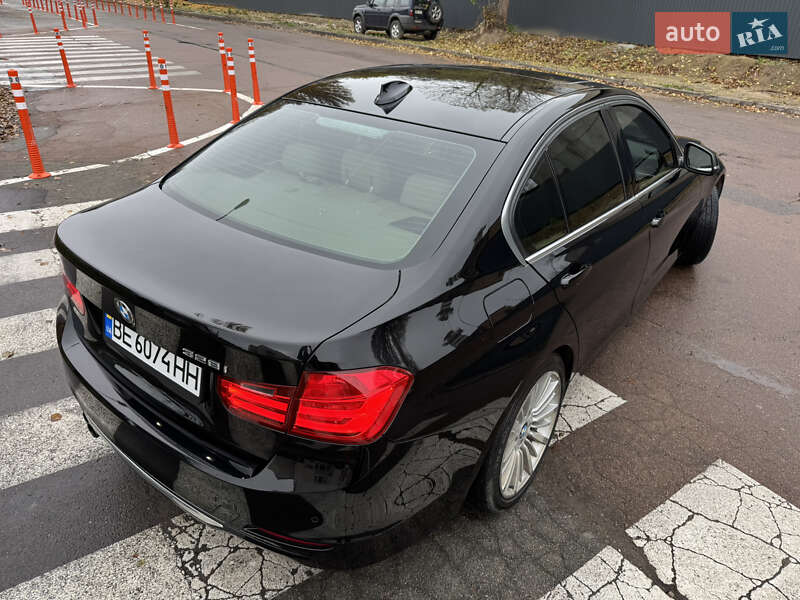 Седан BMW 3 Series 2012 в Киеве