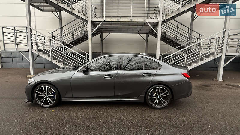 Седан BMW 3 Series 2019 в Одессе