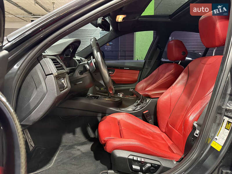Седан BMW 3 Series 2016 в Києві