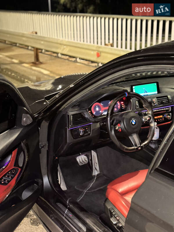 Седан BMW 3 Series 2016 в Києві