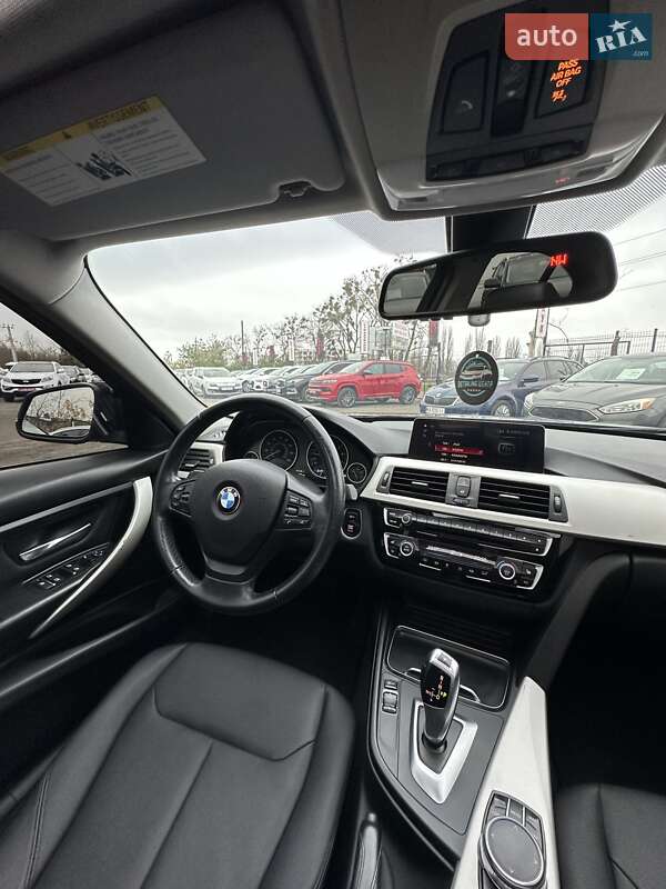 Седан BMW 3 Series 2017 в Белогородке