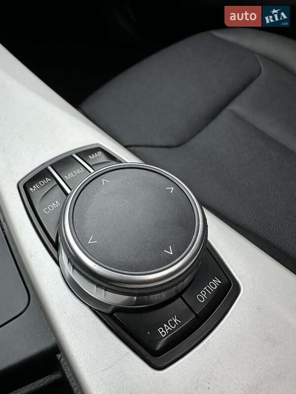 Седан BMW 3 Series 2017 в Белогородке