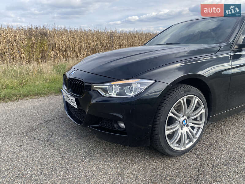 Седан BMW 3 Series 2017 в Києві фото 13 Седан BMW 3 Series 2017 в Києві