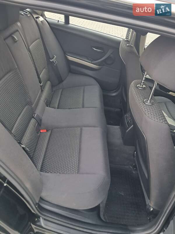 Универсал BMW 3 Series 2012 в Черновцах фото 12 Универсал BMW 3 Series 2012 в Черновцах