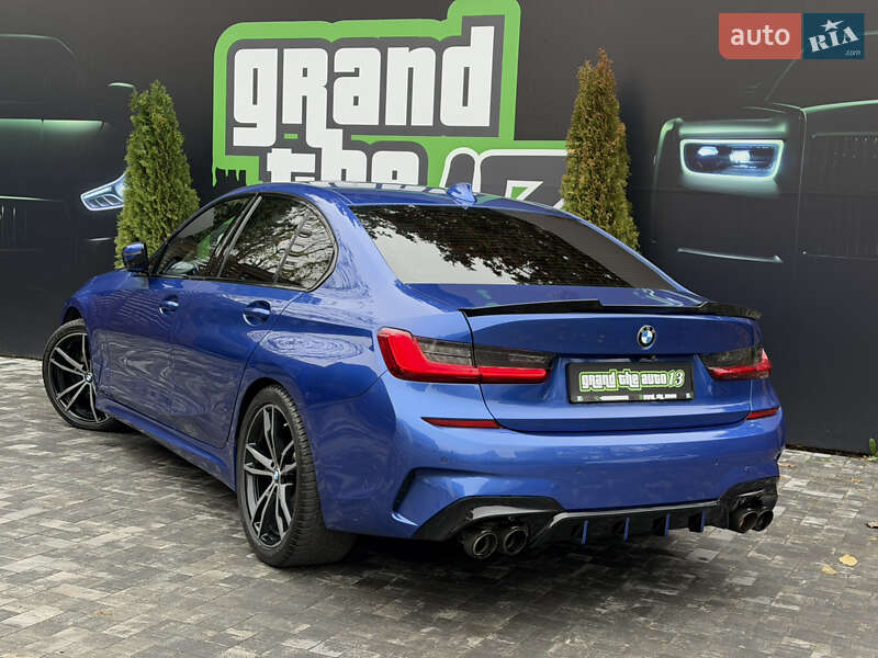 Седан BMW 3 Series 2018 в Киеве