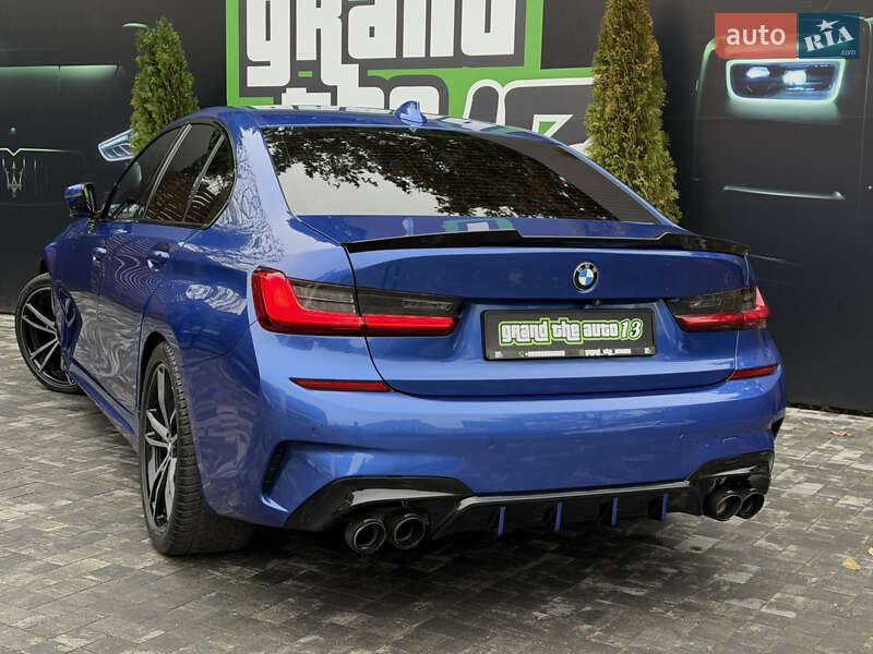 Седан BMW 3 Series 2018 в Киеве