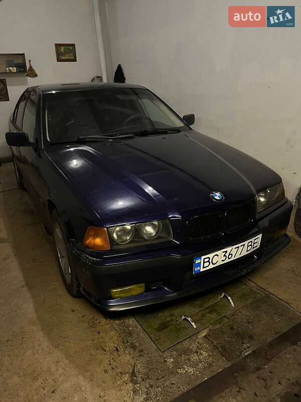 Седан BMW 3 Series 1996 в Хмельницькому