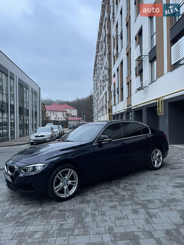 Седан BMW 3 Series 2015 в Виннице