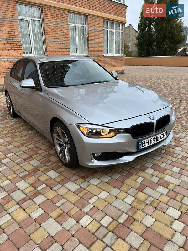 Седан BMW 3 Series 2014 в Одессе