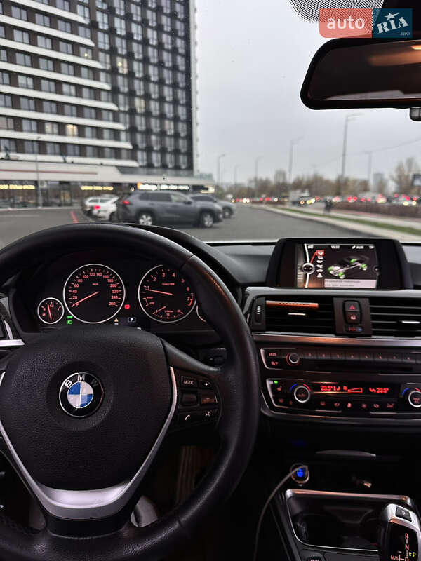 Седан BMW 3 Series 2013 в Киеве