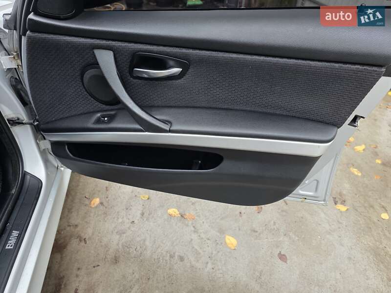 Универсал BMW 3 Series 2009 в Бердичеве фото 10 Универсал BMW 3 Series 2009 в Бердичеве