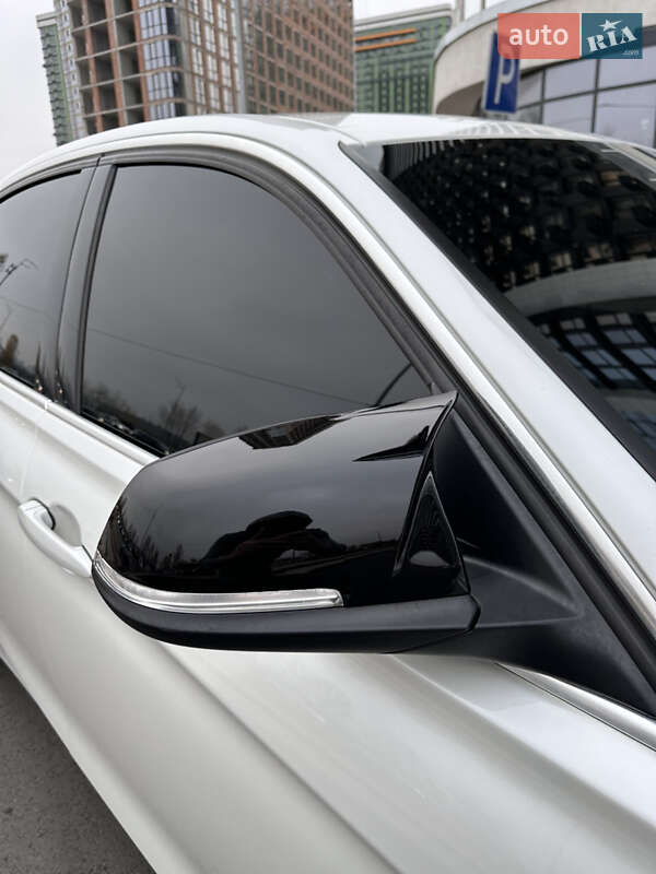 Седан BMW 3 Series 2013 в Киеве