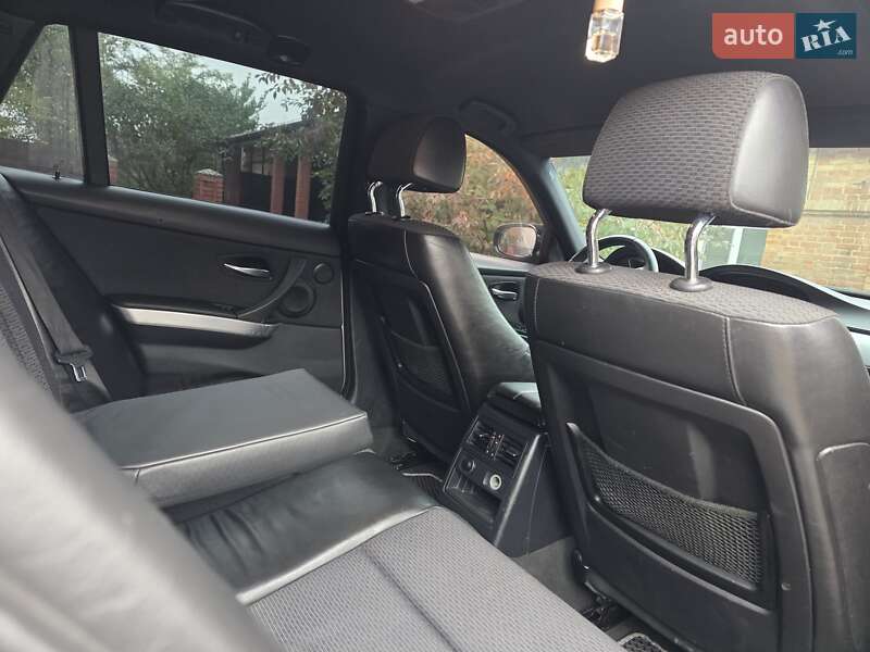 Универсал BMW 3 Series 2009 в Бердичеве фото 15 Универсал BMW 3 Series 2009 в Бердичеве