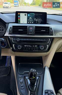 Седан BMW 3 Series 2016 в Києві