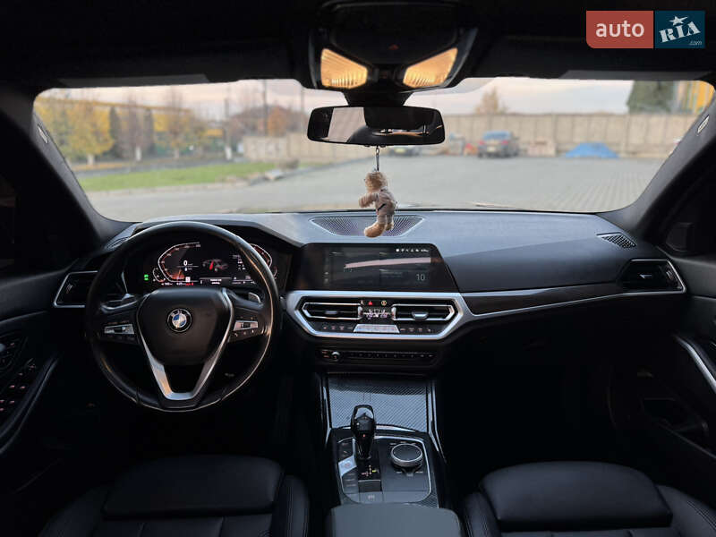 Седан BMW 3 Series 2020 в Луцке фото 25 Седан BMW 3 Series 2020 в Луцке