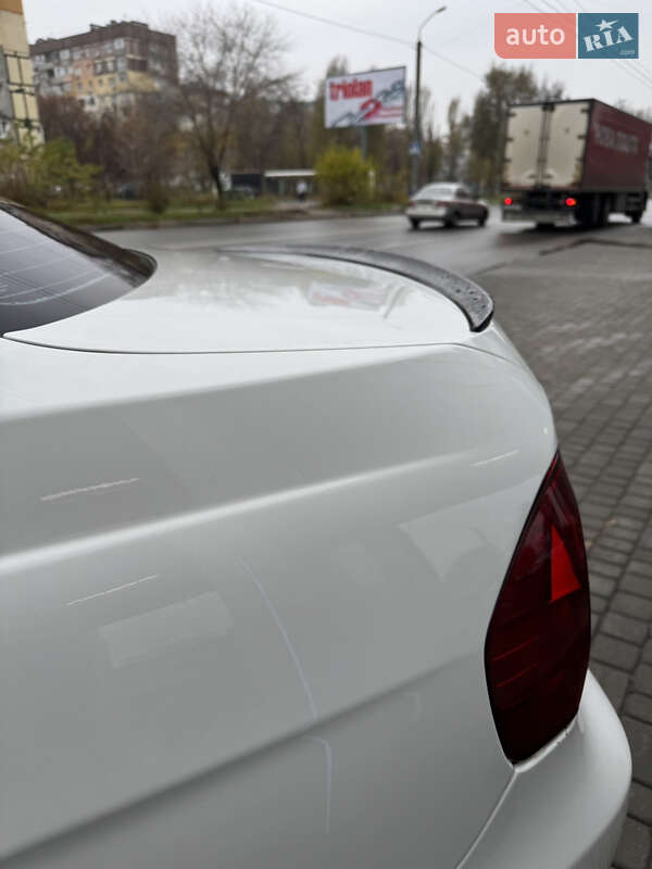 Седан BMW 3 Series 2011 в Днепре фото 12 Седан BMW 3 Series 2011 в Днепре