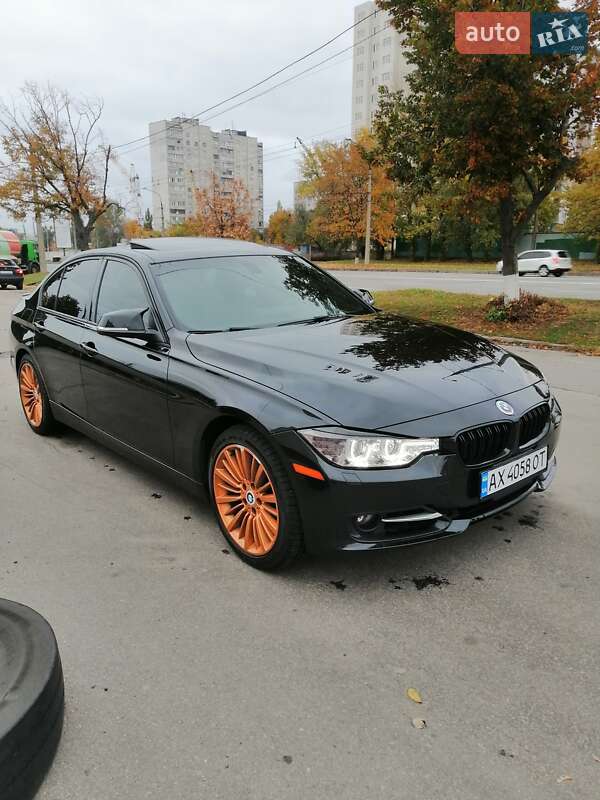 Седан BMW 3 Series 2013 в Харькове