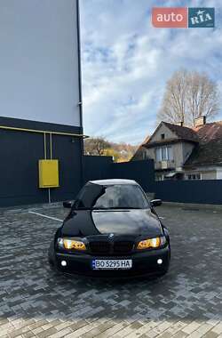Седан BMW 3 Series 2004 в Кременці